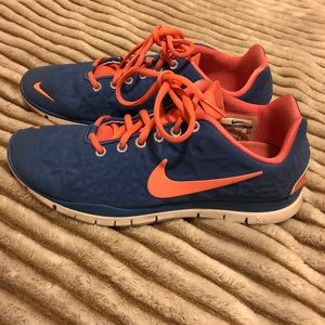 Nike free run sneakers